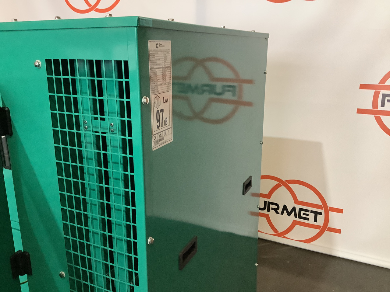 Cummins C110D5Q. 110KVA Generator. Brand new. - ערכת גנרטורים: תמונה 4 Cummins C110D5Q. 110KVA Generator. Brand new. - ערכת גנרטורים: תמונה 4