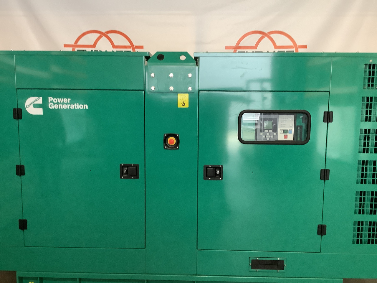 Cummins C170D. 170KVA Generator. Brand new. - ערכת גנרטורים: תמונה 1 Cummins C170D. 170KVA Generator. Brand new. - ערכת גנרטורים: תמונה 1