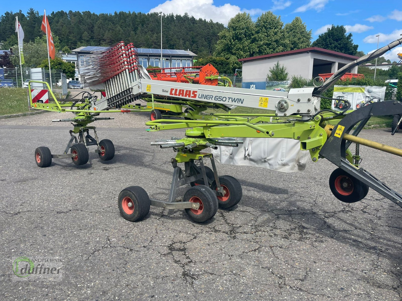 CLAAS Liner 650 Twin - גורף/ מגרפה: תמונה 1 CLAAS Liner 650 Twin - גורף/ מגרפה: תמונה 1