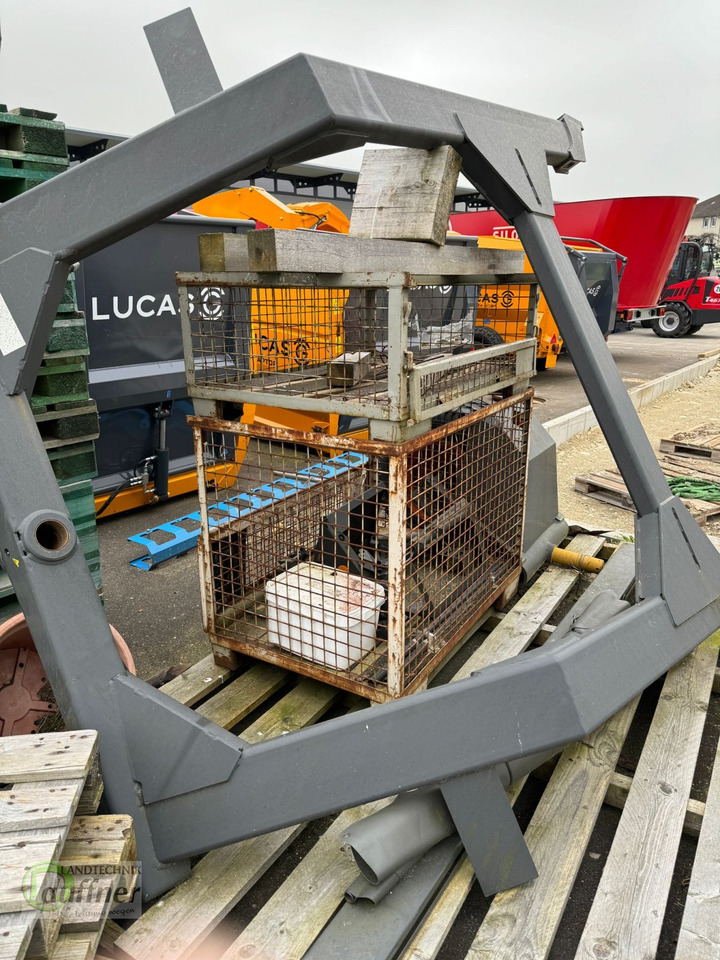 CLAAS Orbis 750 Transportfahrwerk - מסגרת/ שלדה עבור מכונה חקלאית: תמונה 4 CLAAS Orbis 750 Transportfahrwerk - מסגרת/ שלדה עבור מכונה חקלאית: תמונה 4