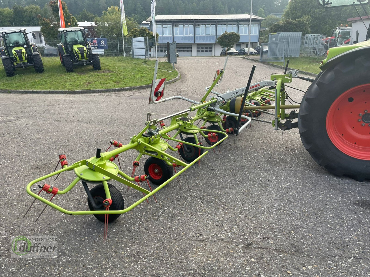 CLAAS Volto 80 - גורף/ מגרפה: תמונה 1 CLAAS Volto 80 - גורף/ מגרפה: תמונה 1