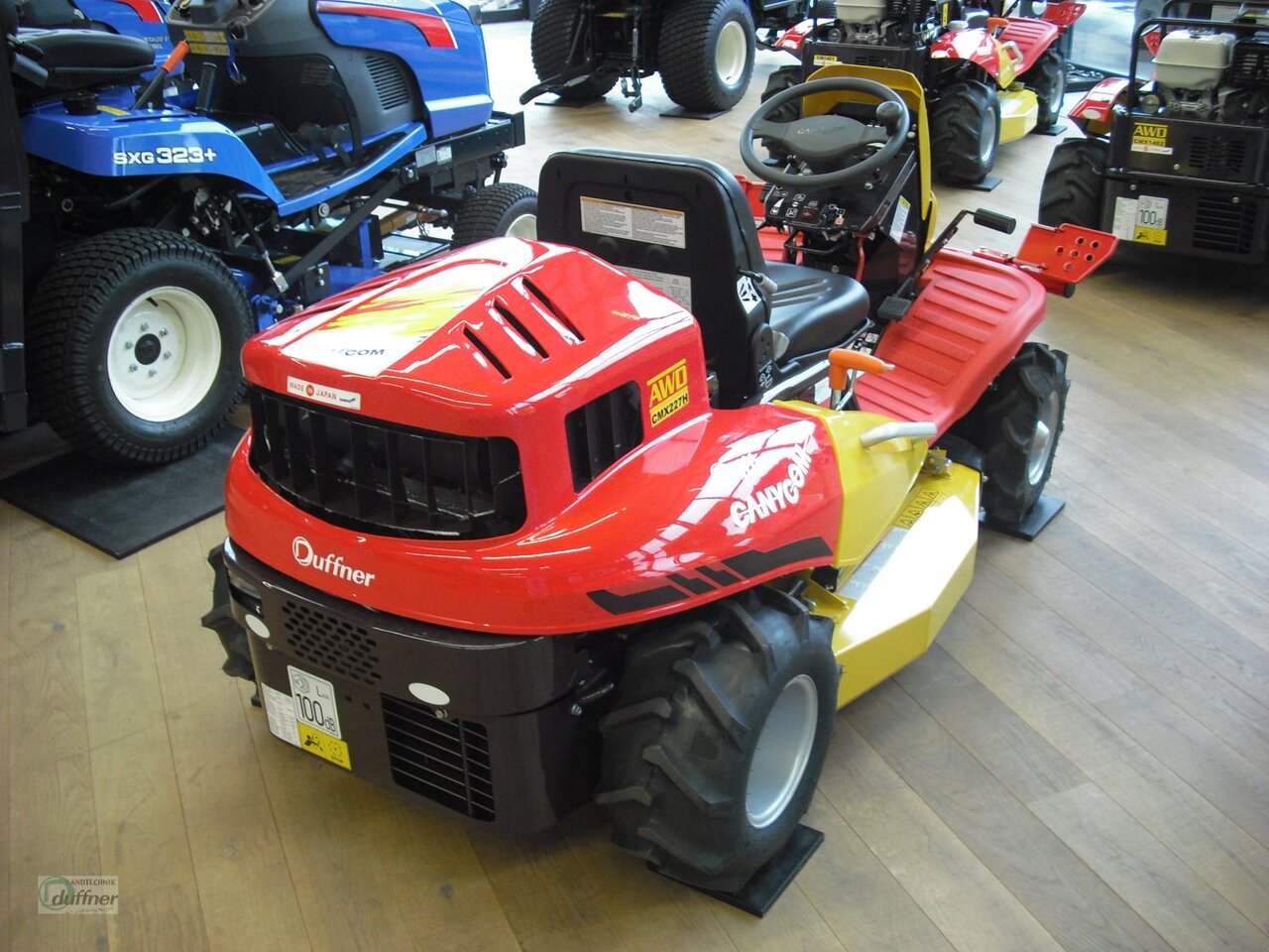 Canycom CMX 227 - מכסחת גינה: תמונה 3 Canycom CMX 227 - מכסחת גינה: תמונה 3