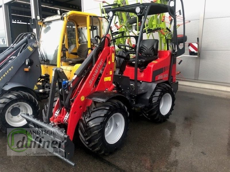 Schäffer 2630 - מעמיס קומפקטי: תמונה 1 Schäffer 2630 - מעמיס קומפקטי: תמונה 1