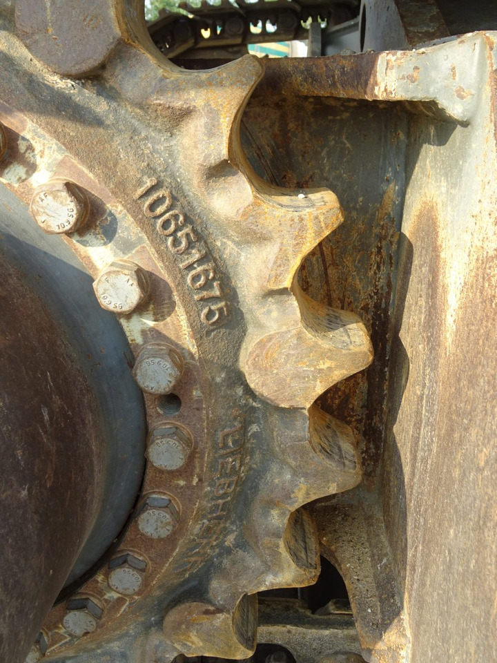 מחפר סורק LIEBHERR R936 NLC: תמונה 8