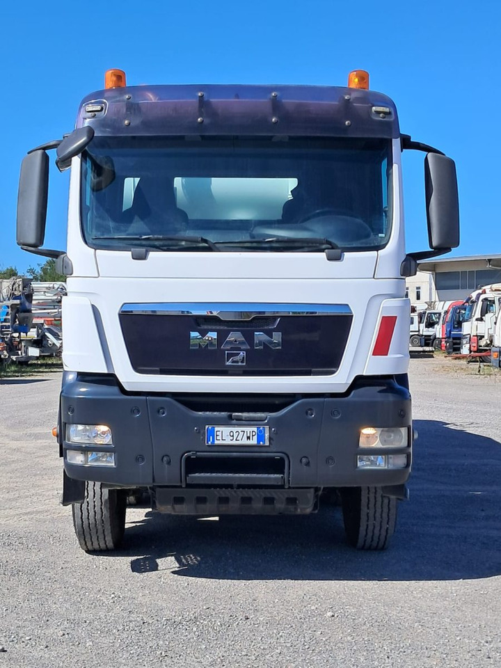 MAN TGS 41.480 - משאית מערבלת בטון: תמונה 3 MAN TGS 41.480 - משאית מערבלת בטון: תמונה 3