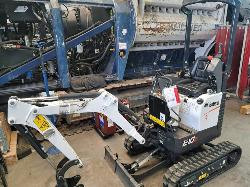 Bobcat E10Z - מיני מחפר: תמונה 4 Bobcat E10Z - מיני מחפר: תמונה 4