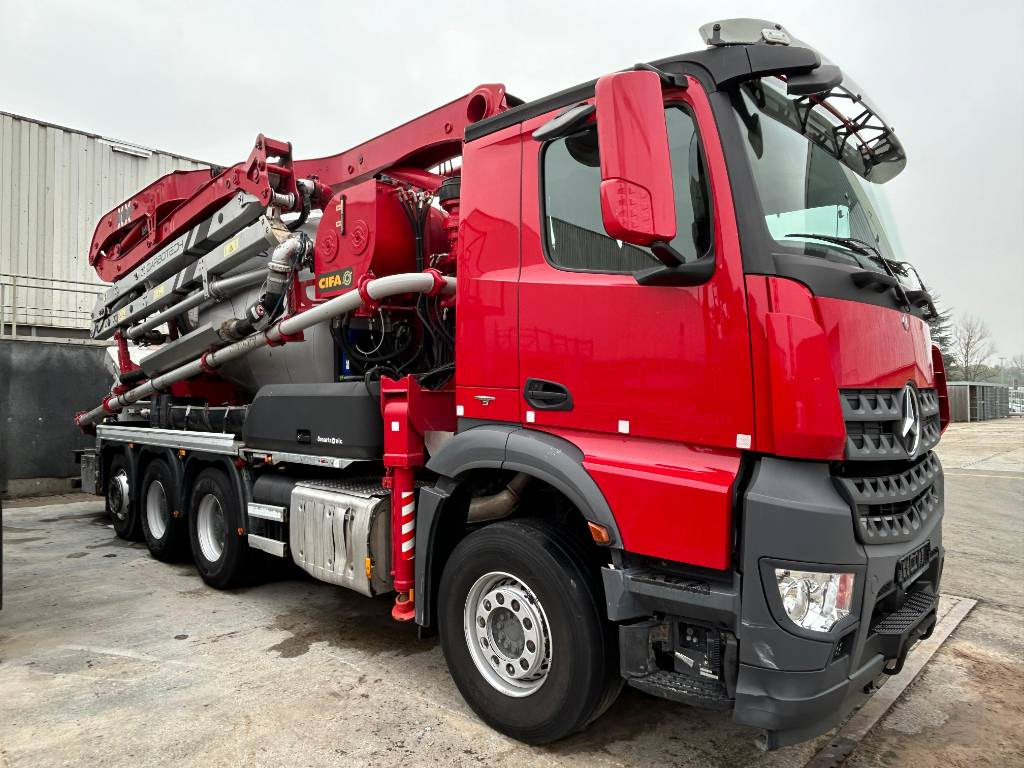 Cifa MK25H Carbotech - משאית משאבת מערבל: תמונה 2 Cifa MK25H Carbotech - משאית משאבת מערבל: תמונה 2