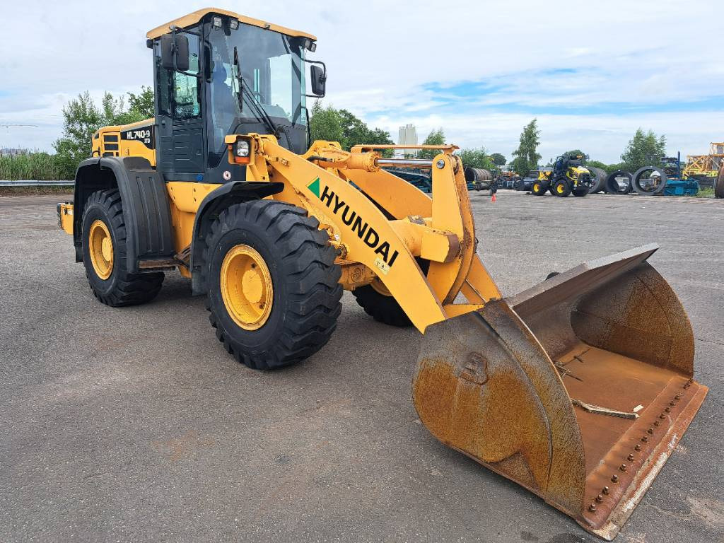Hyundai HL740-9 XTD, HL740XTD-9 - מעמיס גלגלים: תמונה 2 Hyundai HL740-9 XTD, HL740XTD-9 - מעמיס גלגלים: תמונה 2