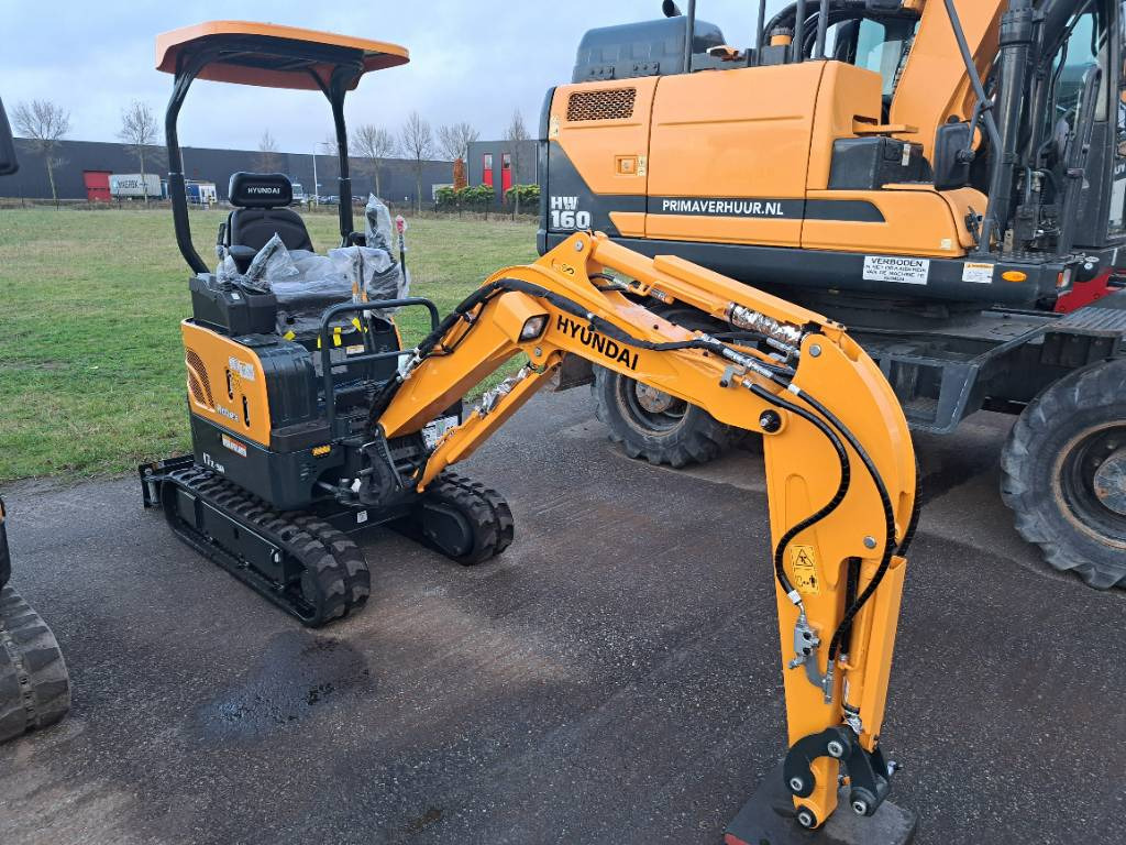 Hyundai R17Z-9AK - מיני מחפר: תמונה 4 Hyundai R17Z-9AK - מיני מחפר: תמונה 4