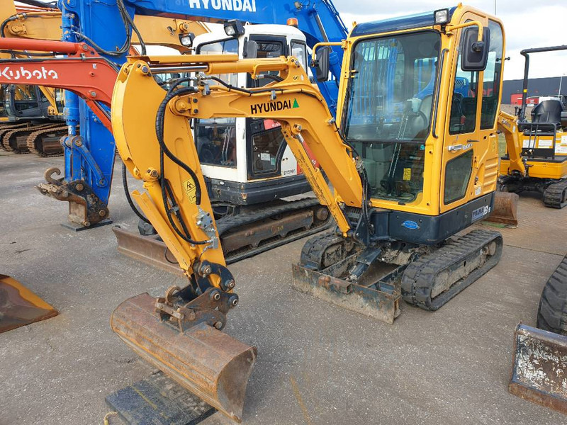 Hyundai R18-9 - מיני מחפר: תמונה 1 Hyundai R18-9 - מיני מחפר: תמונה 1