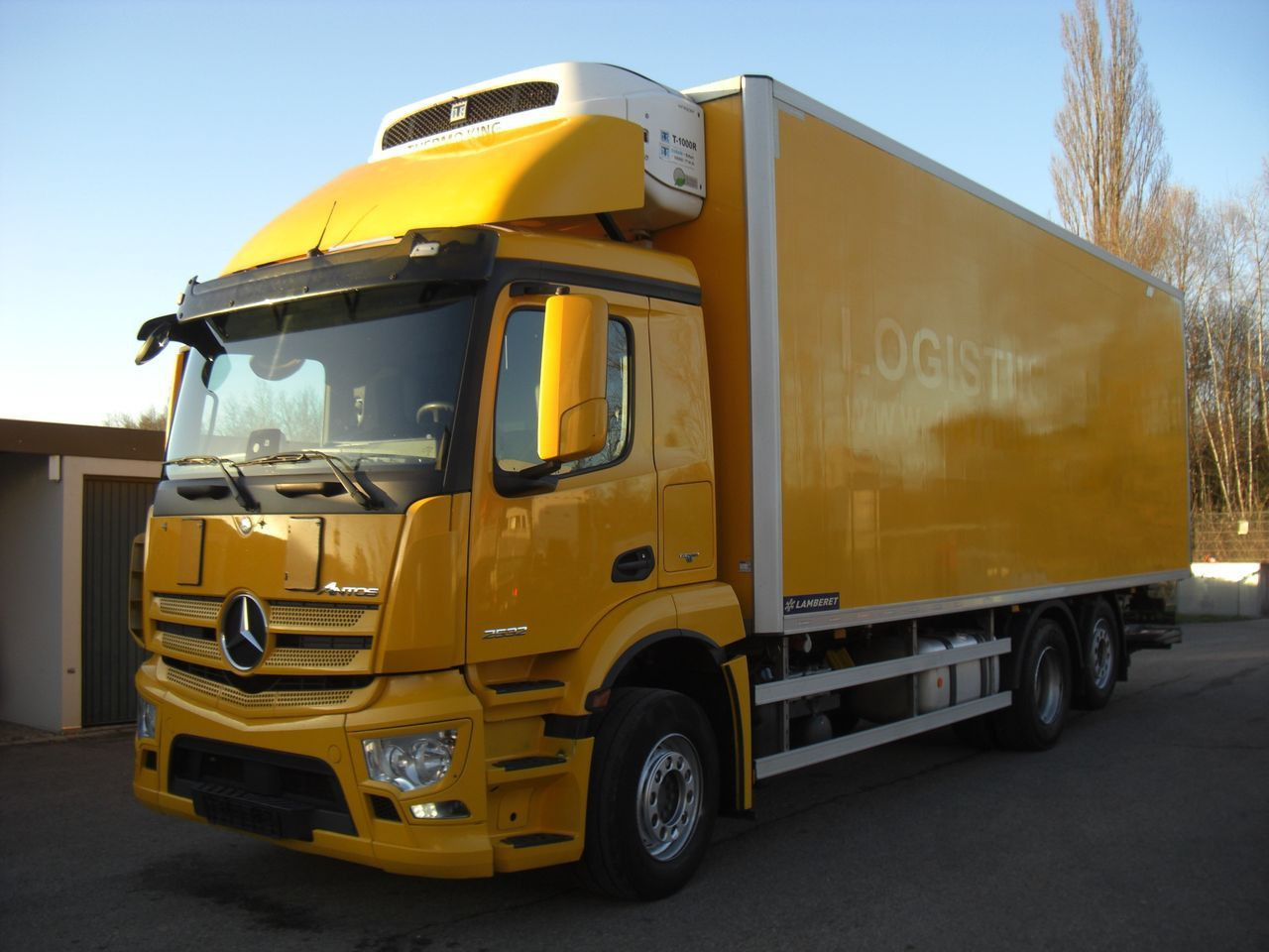Mercedes-Benz 2532L ANTOS / LBW Mercedes-Benz 2532L ANTOS / LBW - משאית קירור: תמונה 1 Mercedes-Benz 2532L ANTOS / LBW Mercedes-Benz 2532L ANTOS / LBW - משאית קירור: תמונה 1