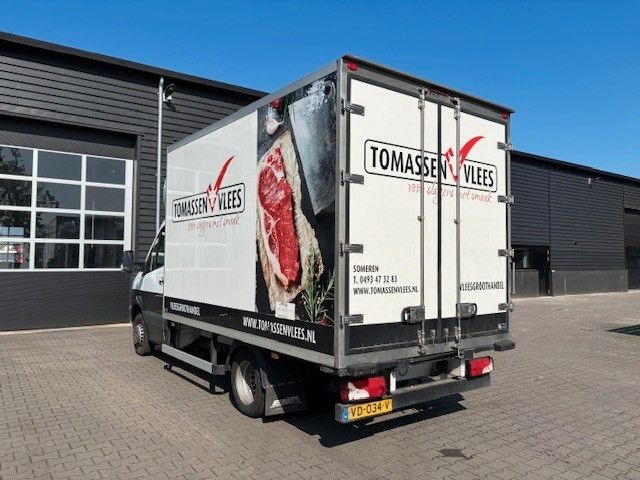 Mercedes-Benz Sprinter 419 cdi Frigo hängendes Fleisch - כלי רכב מסחרי לקירור: תמונה 4 Mercedes-Benz Sprinter 419 cdi Frigo hängendes Fleisch - כלי רכב מסחרי לקירור: תמונה 4