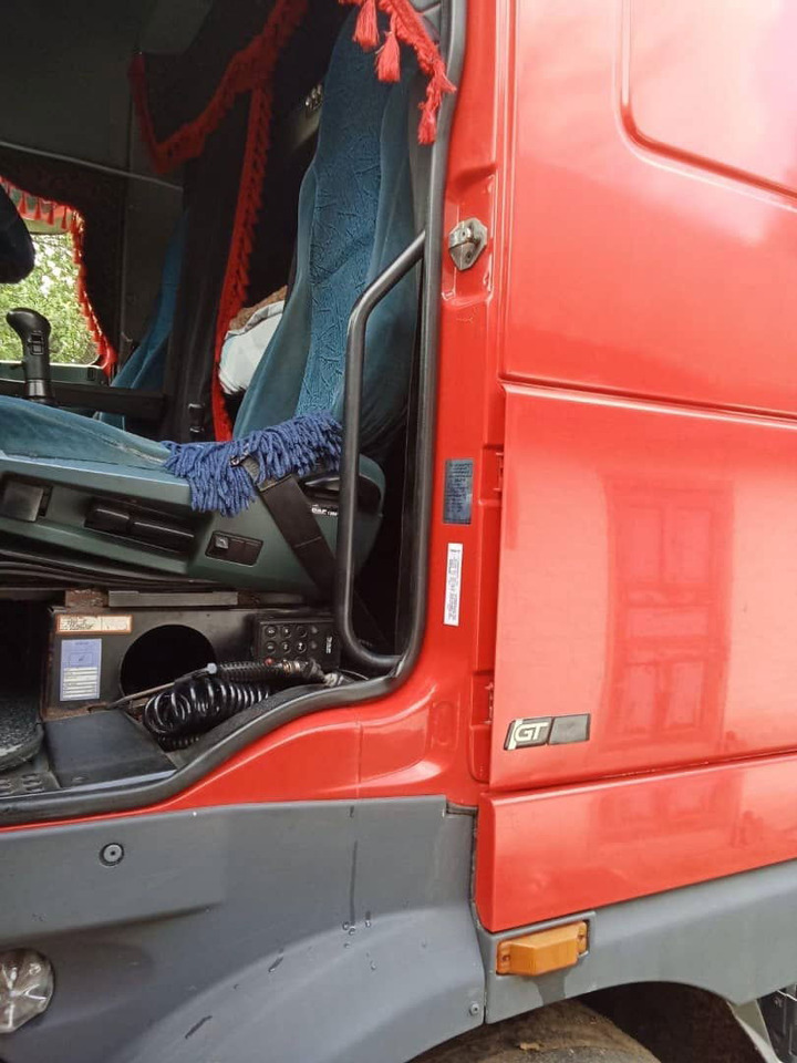 DAF XF 95.430 Tractor unit - יחידת טרקטור: תמונה 4 DAF XF 95.430 Tractor unit - יחידת טרקטור: תמונה 4