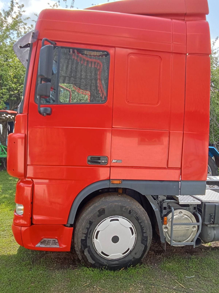 DAF XF 95.430 Tractor unit - יחידת טרקטור: תמונה 3 DAF XF 95.430 Tractor unit - יחידת טרקטור: תמונה 3