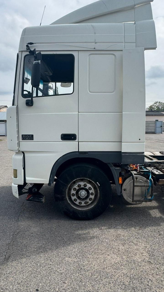 DAF XF 95 Tractor unit - יחידת טרקטור: תמונה 4 DAF XF 95 Tractor unit - יחידת טרקטור: תמונה 4