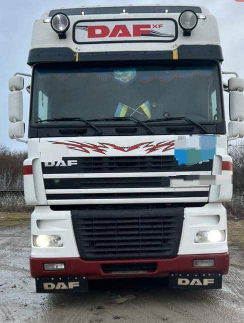 DAF XF 95 Tractor unit - יחידת טרקטור: תמונה 4 DAF XF 95 Tractor unit - יחידת טרקטור: תמונה 4