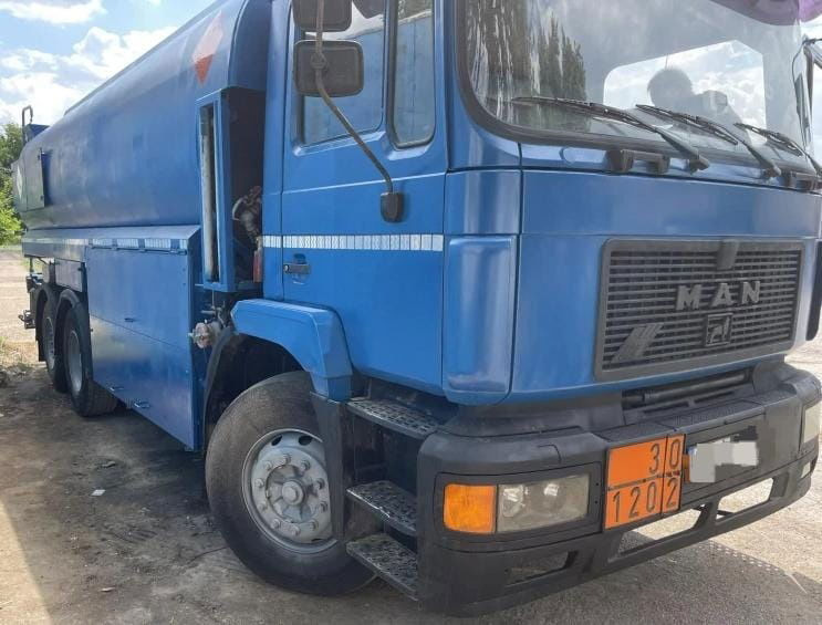 MAN L20 Tanker - משאית מכל: תמונה 2 MAN L20 Tanker - משאית מכל: תמונה 2