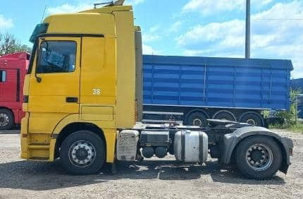 Mercedes-Benz Actros Tractor unit - יחידת טרקטור: תמונה 3 Mercedes-Benz Actros Tractor unit - יחידת טרקטור: תמונה 3