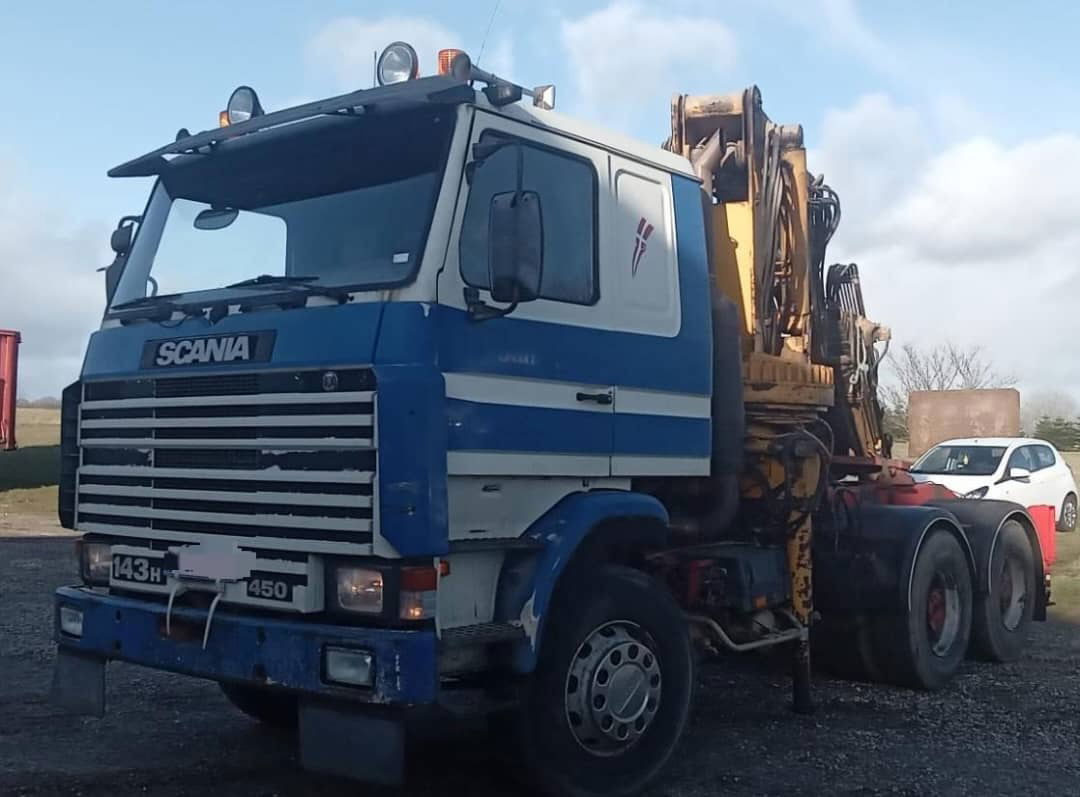 Scania R143-450 V8 Tractor unit with crane - יחידת טרקטור: תמונה 2 Scania R143-450 V8 Tractor unit with crane - יחידת טרקטור: תמונה 2