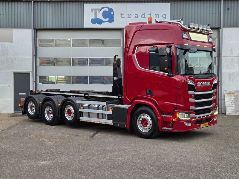 Scania R450 8x2 VDL hooklift / full air - משאית הרמת וו: תמונה 2 Scania R450 8x2 VDL hooklift / full air - משאית הרמת וו: תמונה 2