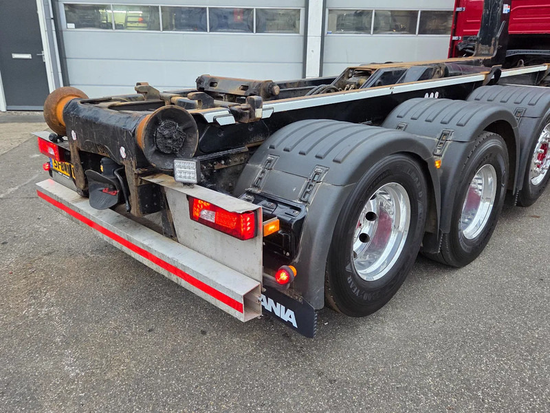 Scania R450 8x2 VDL hooklift / full air - משאית הרמת וו: תמונה 5 Scania R450 8x2 VDL hooklift / full air - משאית הרמת וו: תמונה 5