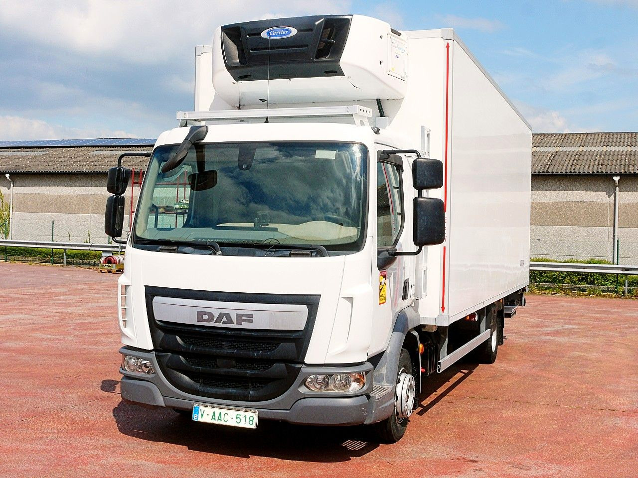 DAF 180.12 LF FA KUHLKOFFER CARRIER SUPRA 850 MULTI - משאית קירור: תמונה 5 DAF 180.12 LF FA KUHLKOFFER CARRIER SUPRA 850 MULTI - משאית קירור: תמונה 5