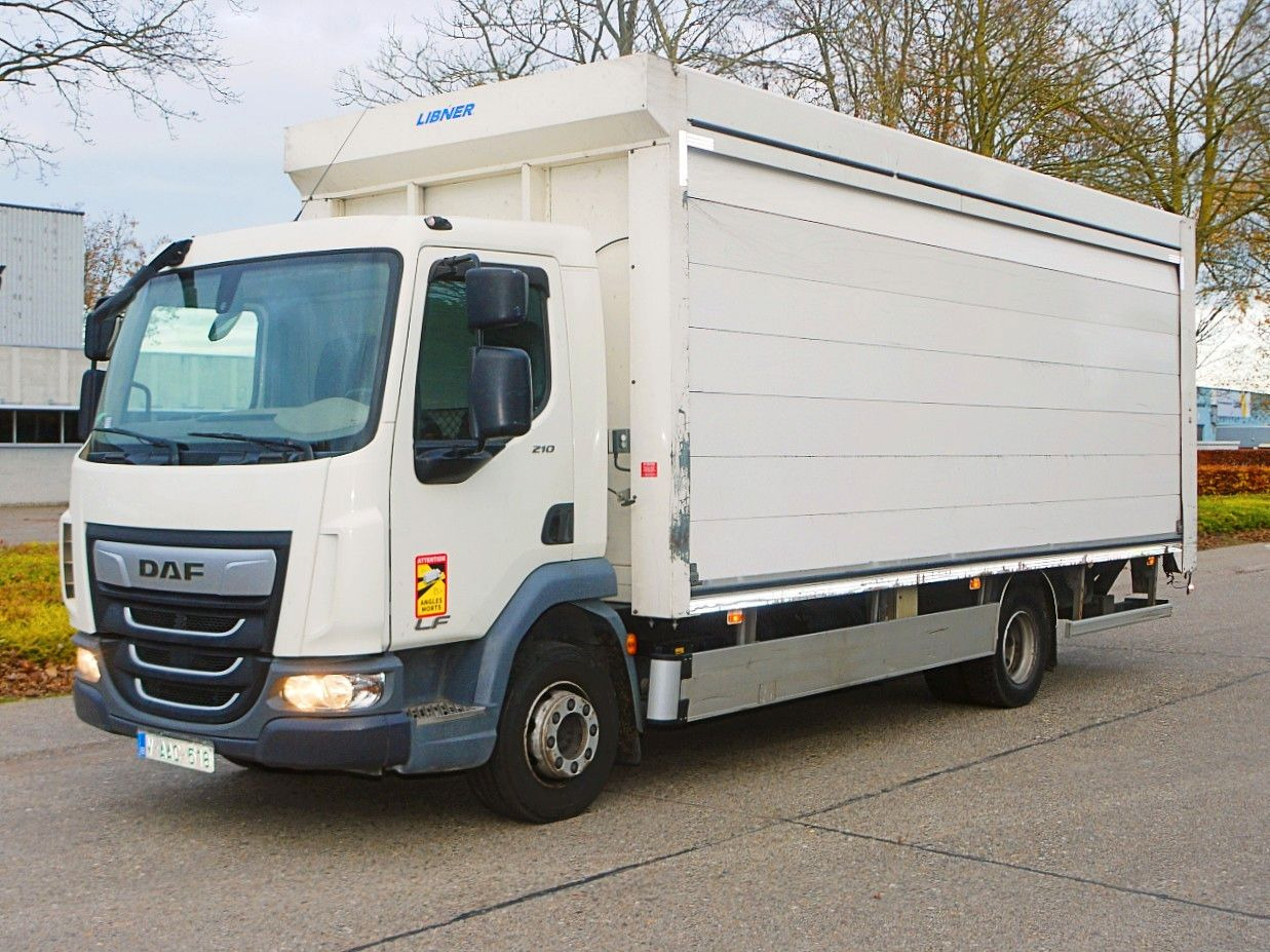DAF LF 12.210 GETRANKEWAGEN / KLIMA - משאית משקאות: תמונה 2 DAF LF 12.210 GETRANKEWAGEN / KLIMA - משאית משקאות: תמונה 2