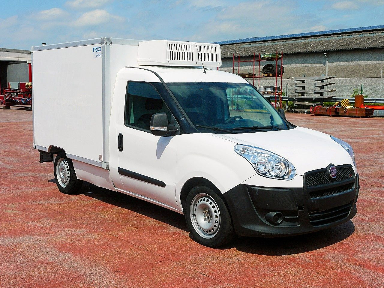 Fiat DOBLO 1.6 KUHKOFFER RELEC FROID TR22 -20C - כלי רכב מסחרי לקירור: תמונה 2 Fiat DOBLO 1.6 KUHKOFFER RELEC FROID TR22 -20C - כלי רכב מסחרי לקירור: תמונה 2