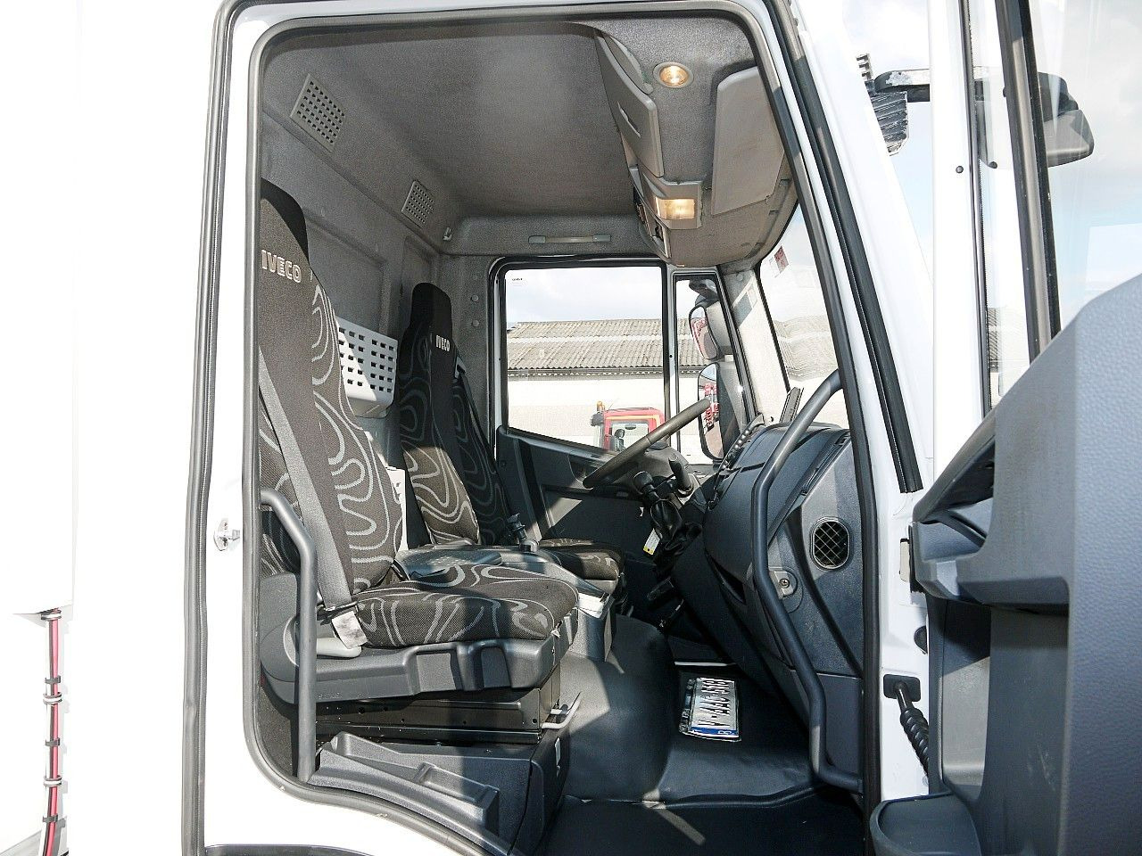 משאית קירור Iveco 140E18 FLEISH KUHLKOFFER CARRIER SUPRA 550 LBW Iveco 140E18 FLEISH KUHLKOFFER CARRIER SUPRA 550 LBW: תמונה 13