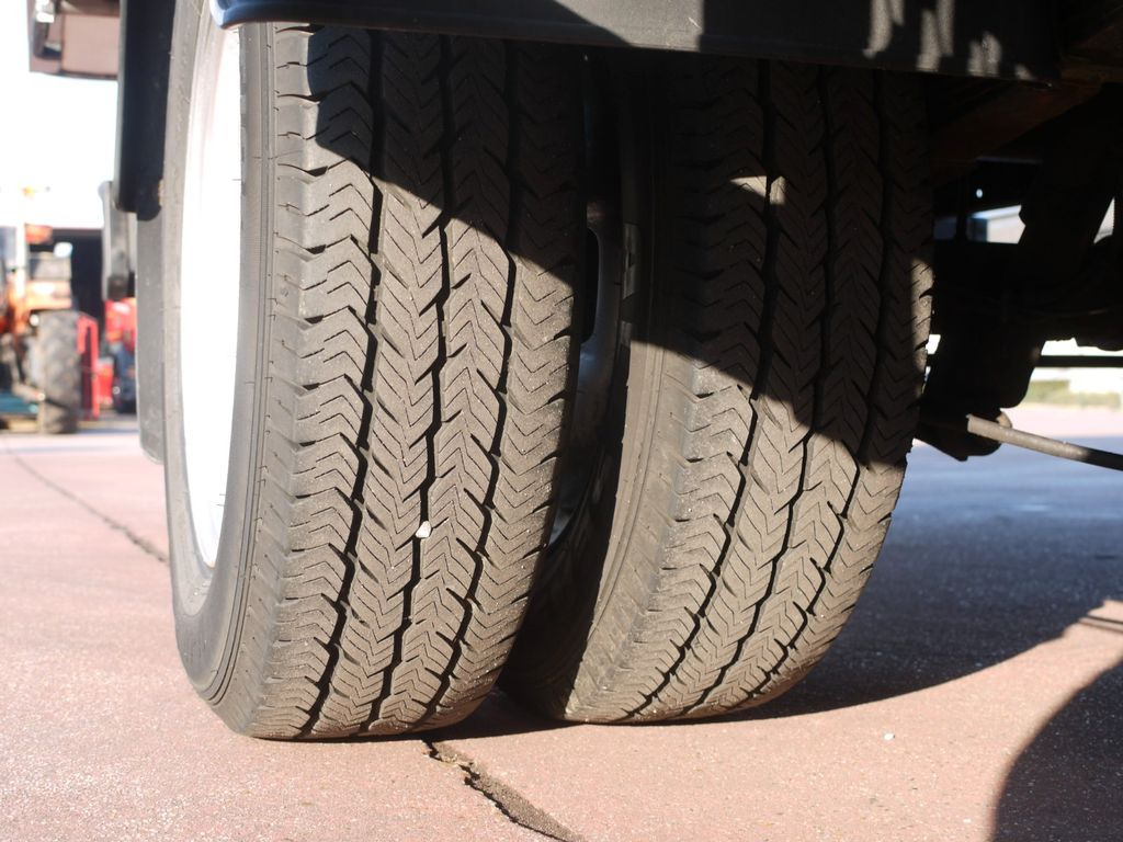 כלי רכב מסחרי לקירור Iveco 35C13 DAILY KUHLKOFFER 4.4m CARIER PULSOR 600 MT: תמונה 18