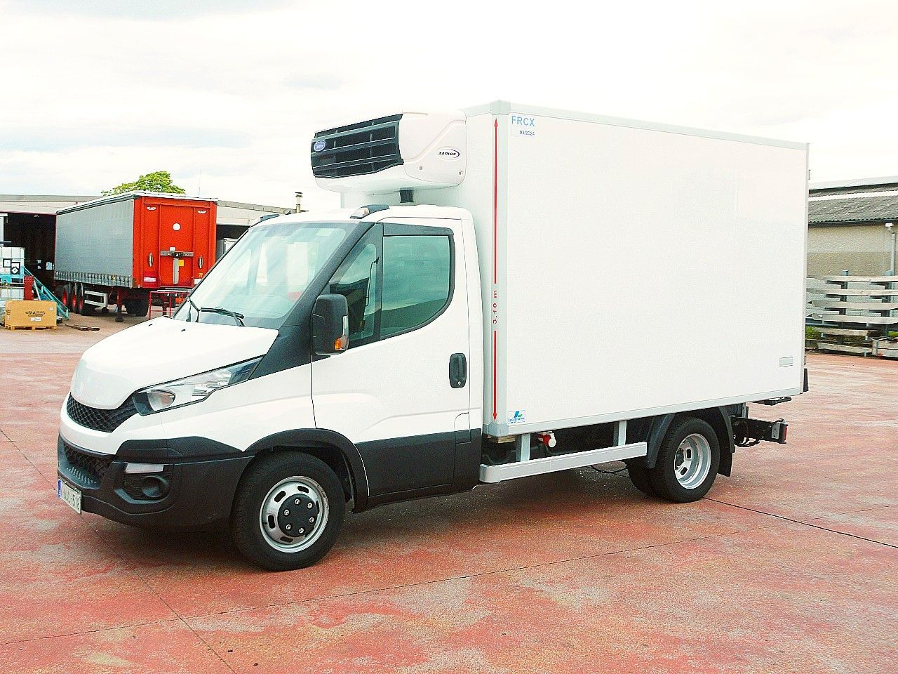 Iveco 35C13 DAILY KUHLKOFFER CARRIER XARIOS 600 - כלי רכב מסחרי לקירור: תמונה 3 Iveco 35C13 DAILY KUHLKOFFER CARRIER XARIOS 600 - כלי רכב מסחרי לקירור: תמונה 3