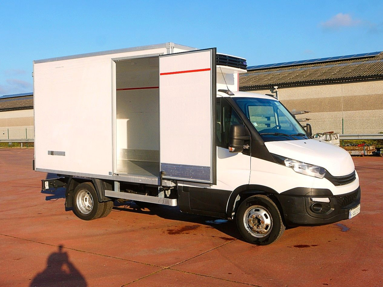 Iveco 35C14 DAILY KUHLKOFFER CARRIER XARIOS 350 -20C - כלי רכב מסחרי לקירור: תמונה 3 Iveco 35C14 DAILY KUHLKOFFER CARRIER XARIOS 350 -20C - כלי רכב מסחרי לקירור: תמונה 3
