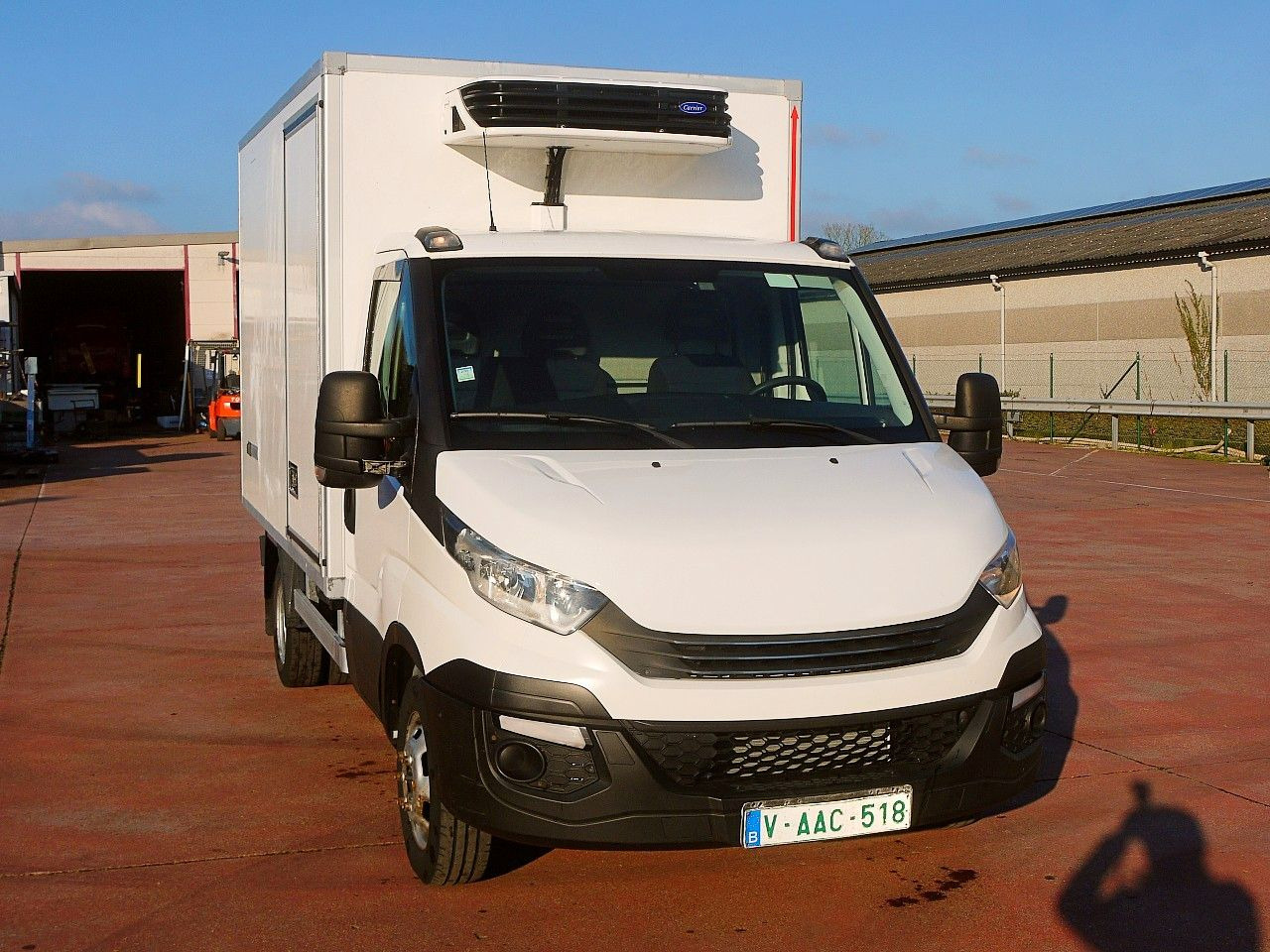 Iveco 35C14 DAILY KUHLKOFFER CARRIER XARIOS 350 -20C - כלי רכב מסחרי לקירור: תמונה 1 Iveco 35C14 DAILY KUHLKOFFER CARRIER XARIOS 350 -20C - כלי רכב מסחרי לקירור: תמונה 1