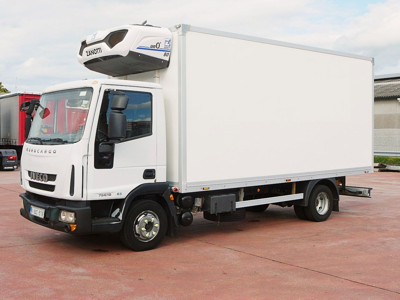 Iveco 75E16 EUROCARGO KUHOKOFFER ZANOTTI -30C Iveco 75E16 EUROCARGO KUHOKOFFER ZANOTTI -30C - משאית קירור: תמונה 3 Iveco 75E16 EUROCARGO KUHOKOFFER ZANOTTI -30C Iveco 75E16 EUROCARGO KUHOKOFFER ZANOTTI -30C - משאית קירור: תמונה 3