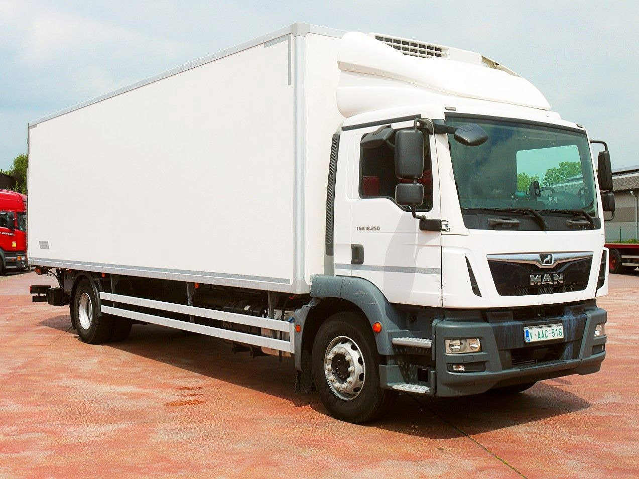 MAN TGM 18.250 KUHLKOFFER THERMOKING V800 MT A/C - משאית קירור: תמונה 2 MAN TGM 18.250 KUHLKOFFER THERMOKING V800 MT A/C - משאית קירור: תמונה 2
