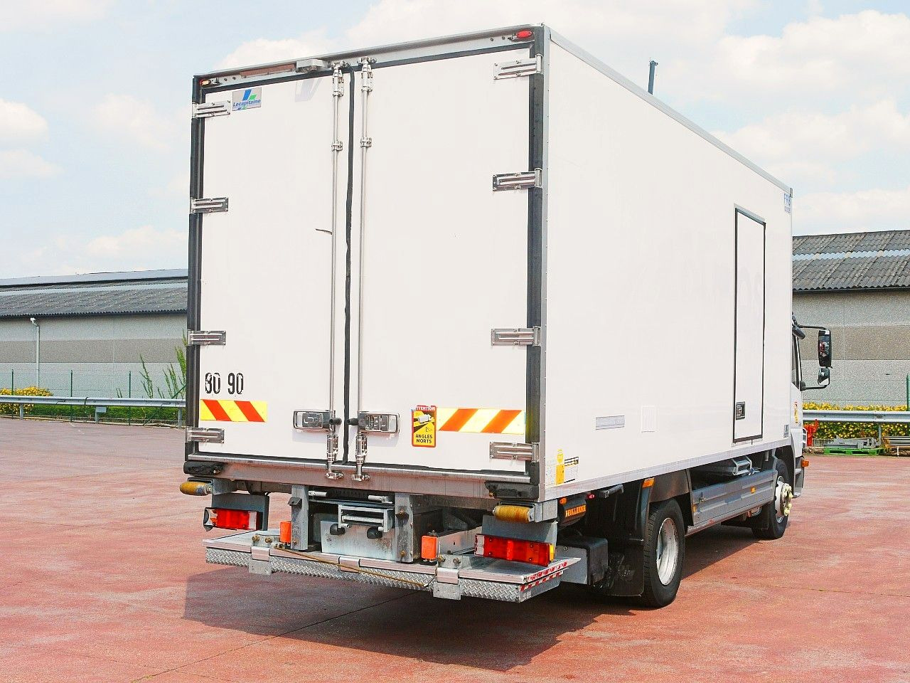 Mercedes-Benz 1318 ATEGO FLEISH KUHLKOFFER CARRIER SUPRA 750 - משאית קירור: תמונה 5 Mercedes-Benz 1318 ATEGO FLEISH KUHLKOFFER CARRIER SUPRA 750 - משאית קירור: תמונה 5