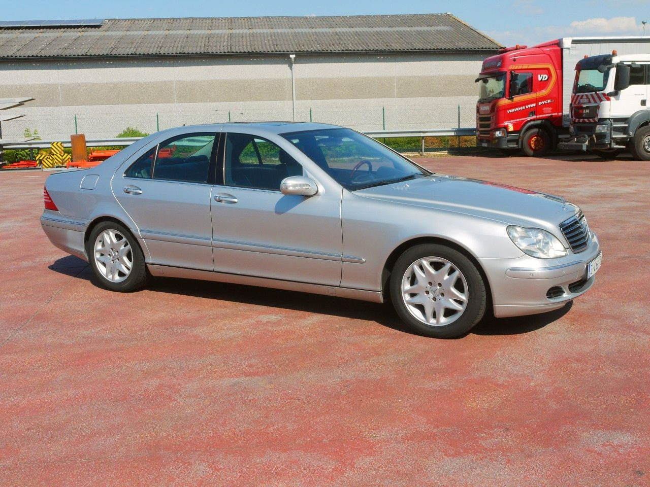 Mercedes-Benz COMAND Bi-XENON SCHIEBEDACH SOFTCLOSE ... - סדאן: תמונה 3 Mercedes-Benz COMAND Bi-XENON SCHIEBEDACH SOFTCLOSE ... - סדאן: תמונה 3