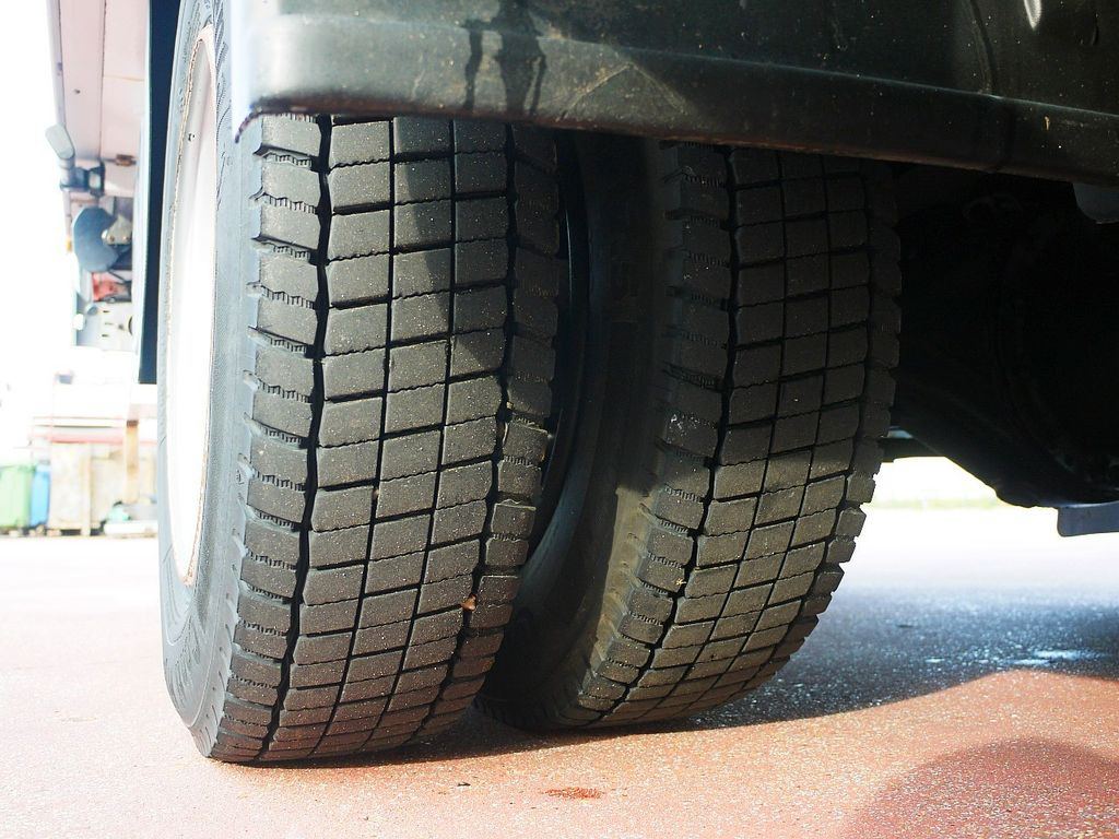 כלי רכב מסחרי לקירור Mitsubishi FUSO CANTER KUHLKOFFER CARRIER SUPRA 750 MULTI: תמונה 20