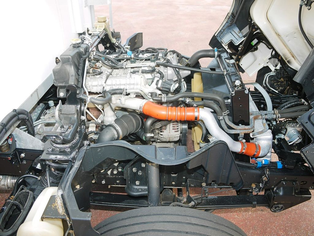 כלי רכב מסחרי לקירור Mitsubishi FUSO CANTER KUHLKOFFER CARRIER SUPRA 750 MULTI: תמונה 19