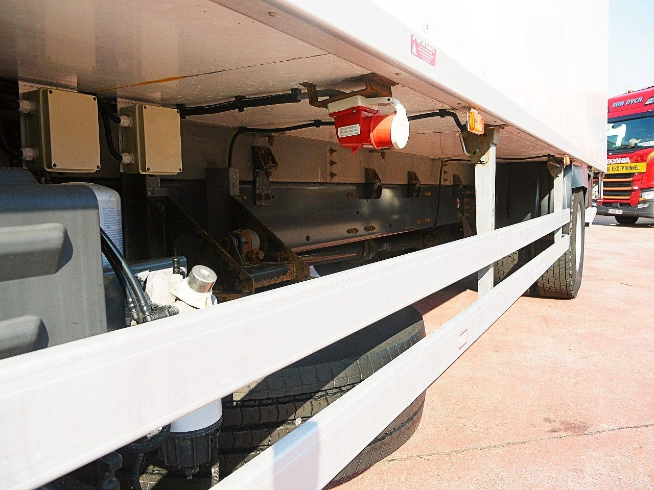 משאית קירור Renault D19.280 KUHLKOFFER CARRIER SUPRA 1150 MT: תמונה 15 משאית קירור Renault D19.280 KUHLKOFFER CARRIER SUPRA 1150 MT: תמונה 15