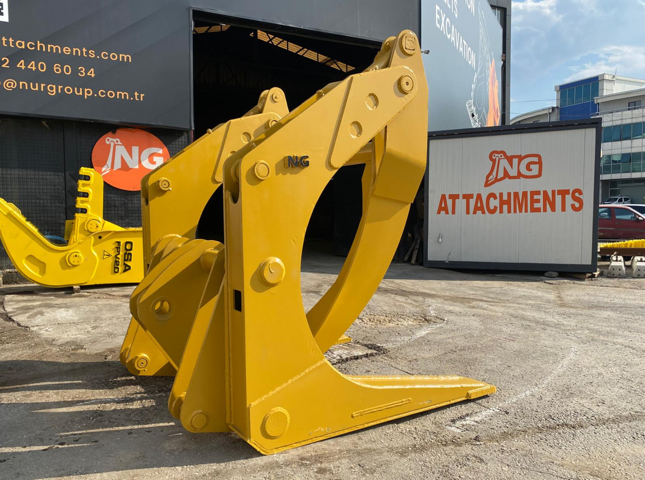 LOADER LOG GRAPPLE - NG ATTACHMENTS - מכונת אחיזה עבור מעמיס: תמונה 5 LOADER LOG GRAPPLE - NG ATTACHMENTS - מכונת אחיזה עבור מעמיס: תמונה 5
