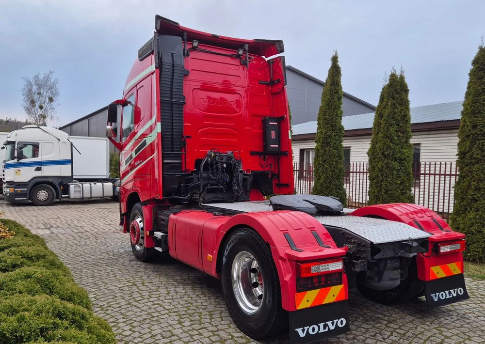 Volvo FH GLOBETROTTER - יחידת טרקטור: תמונה 4 Volvo FH GLOBETROTTER - יחידת טרקטור: תמונה 4