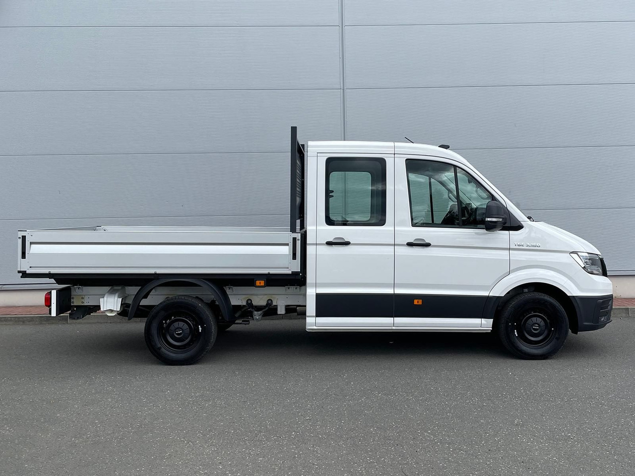 MAN TGE 3.160 Pritsche DOKA MR HECK AHK 3.5t ACC NAV - כלי רכב מסחרי במיטה שטוחה, כלי רכב מסחרי קומבי: תמונה 5 MAN TGE 3.160 Pritsche DOKA MR HECK AHK 3.5t ACC NAV - כלי רכב מסחרי במיטה שטוחה, כלי רכב מסחרי קומבי: תמונה 5