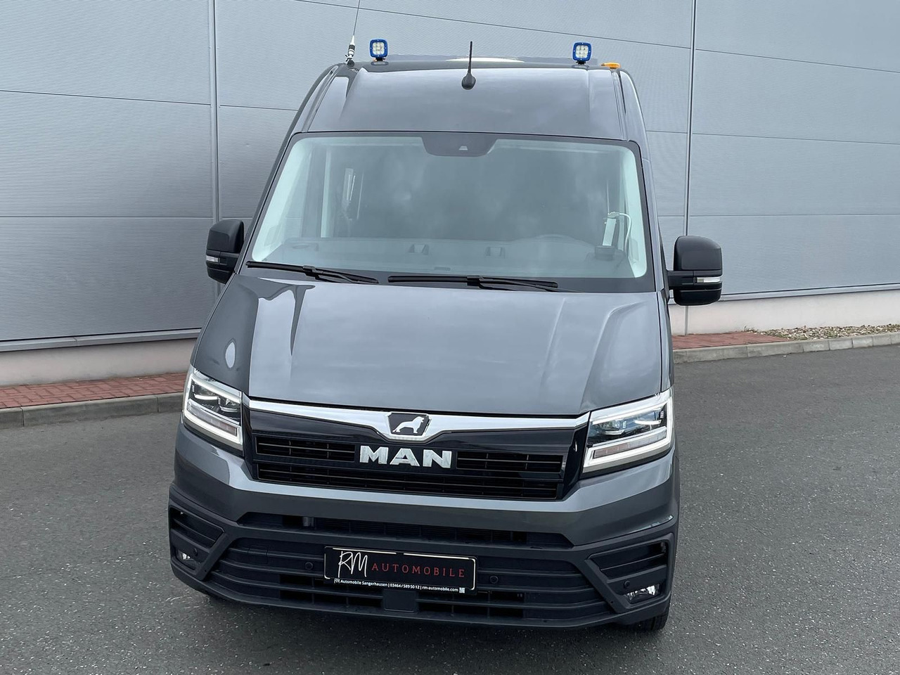 MAN TGE 3.180 BF 3 BEGLEITFAHRZEUG L3H3 NAVI LED - כלי רכב מסחרי עם לוח: תמונה 4 MAN TGE 3.180 BF 3 BEGLEITFAHRZEUG L3H3 NAVI LED - כלי רכב מסחרי עם לוח: תמונה 4
