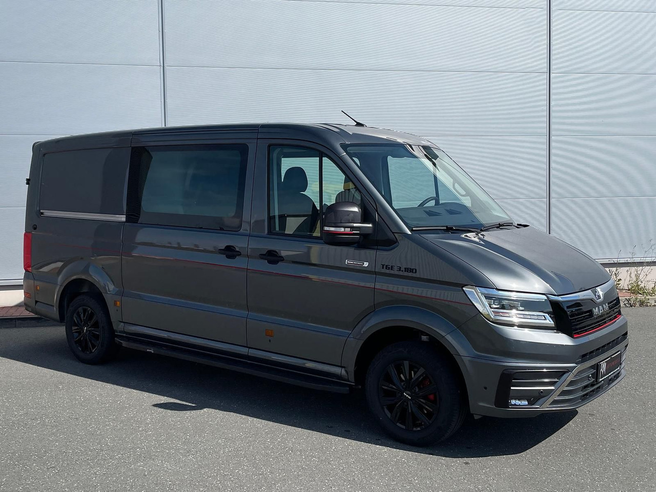 MAN TGE 3.180 L3H2 MIXTO 4x4 INDIVIDUAL S ACC - כלי רכב מסחרי עם לוח, כלי רכב מסחרי קומבי: תמונה 2 MAN TGE 3.180 L3H2 MIXTO 4x4 INDIVIDUAL S ACC - כלי רכב מסחרי עם לוח, כלי רכב מסחרי קומבי: תמונה 2