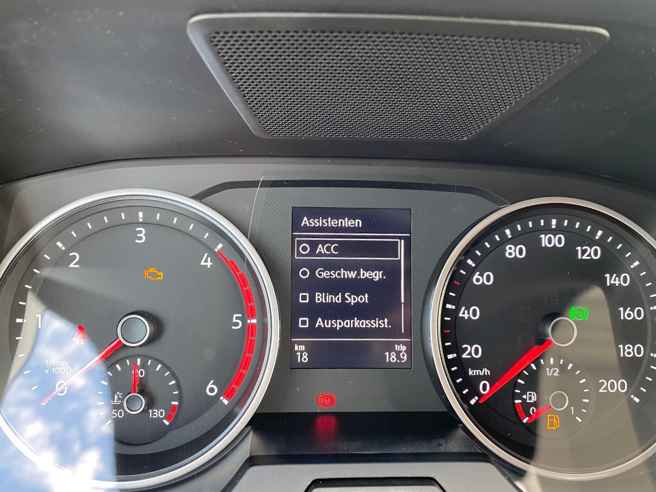 מכונית MAN TGE 3.180 L3H3 Individual Lion S LED ACC STANDHZ: תמונה 17 מכונית MAN TGE 3.180 L3H3 Individual Lion S LED ACC STANDHZ: תמונה 17