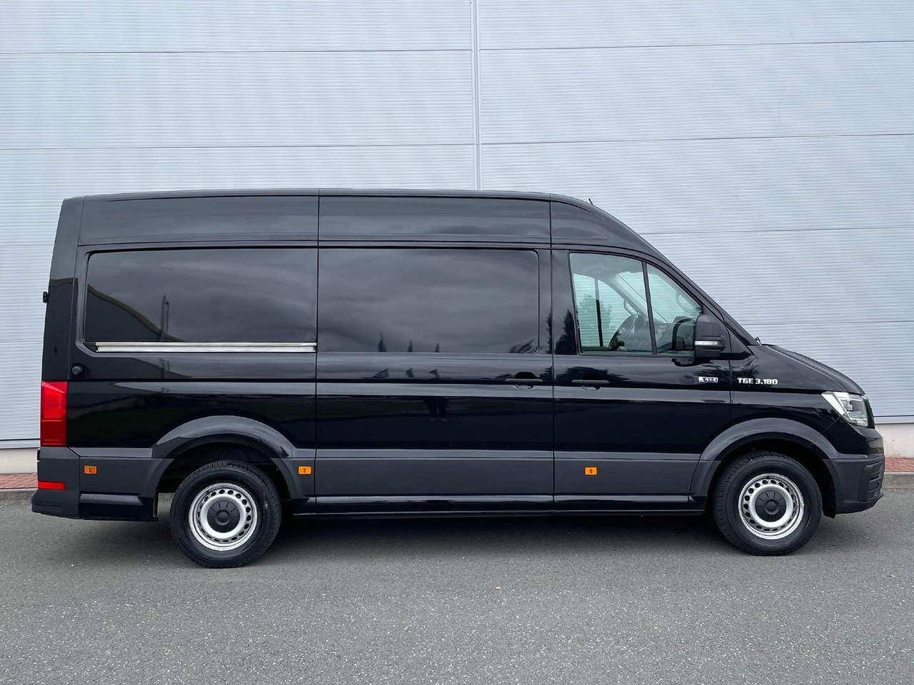 MAN TGE 3.180 L3H3 Kasten 4x4 AHK ACC NAVI STANDHZ - כלי רכב מסחרי עם לוח: תמונה 5 MAN TGE 3.180 L3H3 Kasten 4x4 AHK ACC NAVI STANDHZ - כלי רכב מסחרי עם לוח: תמונה 5