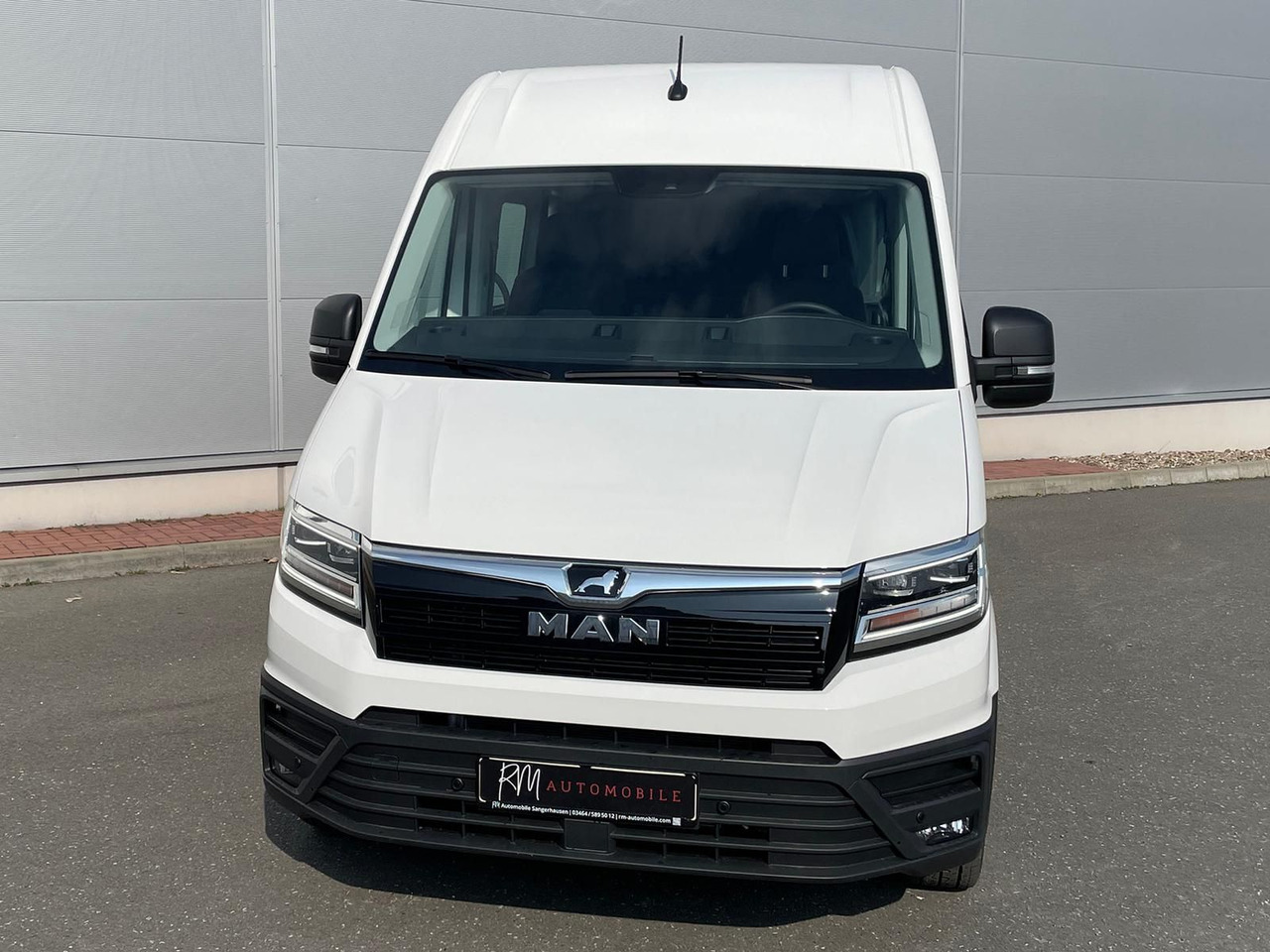 MAN TGE 3.180 L3H3 MIXTO 4x4 LED TEMPOMAT SITZHZ NAV - כלי רכב מסחרי קומבי: תמונה 4 MAN TGE 3.180 L3H3 MIXTO 4x4 LED TEMPOMAT SITZHZ NAV - כלי רכב מסחרי קומבי: תמונה 4