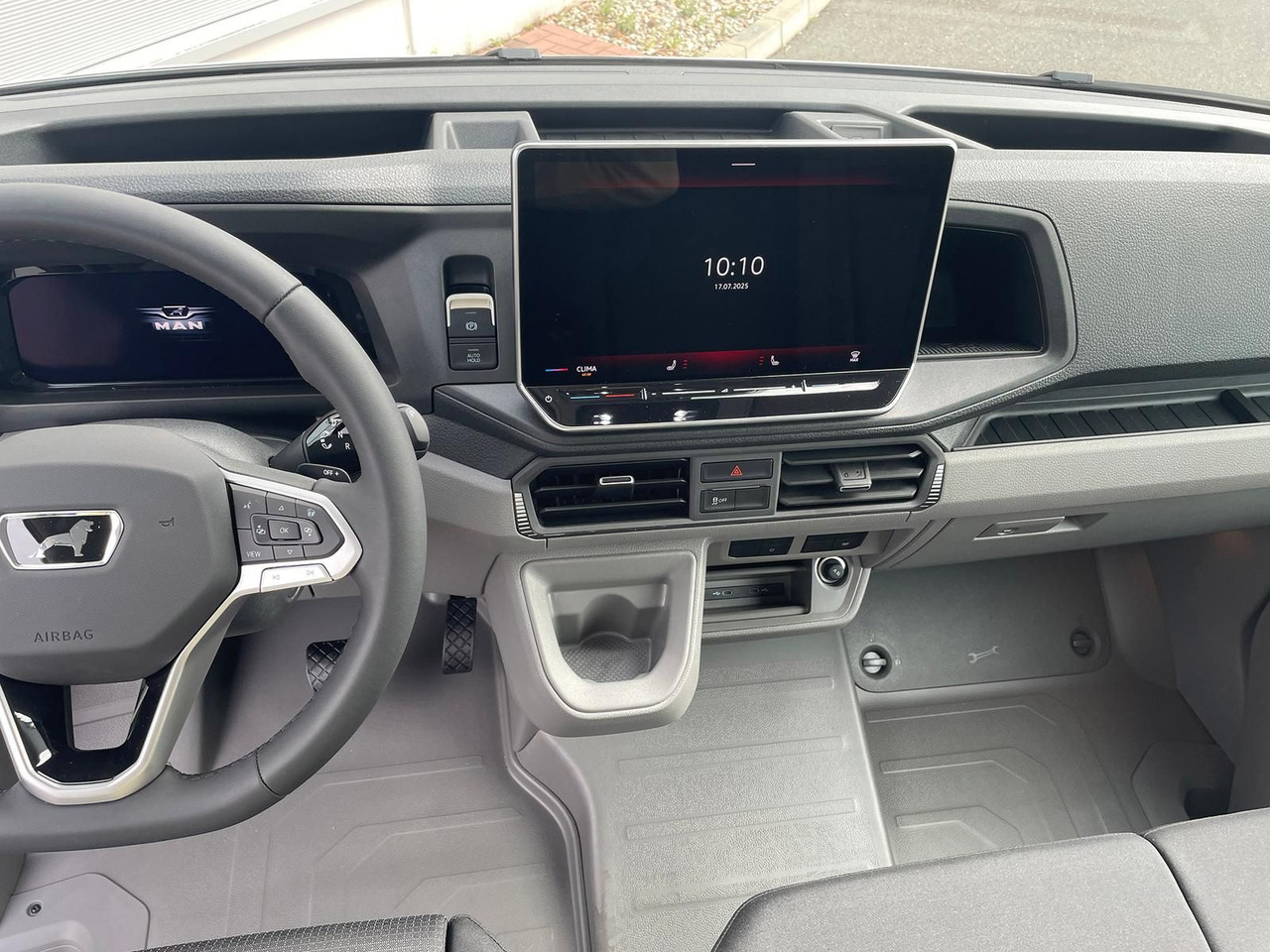 כלי רכב מסחרי במיטה שטוחה, כלי רכב מסחרי קומבי MAN TGE 3.180 Pritsche DOKA MR KAMERA AHK SITZHZ: תמונה 23