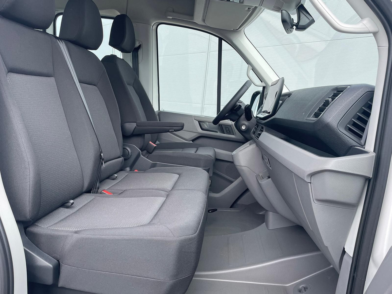 כלי רכב מסחרי במיטה שטוחה, כלי רכב מסחרי קומבי MAN TGE 3.180 Pritsche DOKA MR KAMERA AHK SITZHZ: תמונה 37